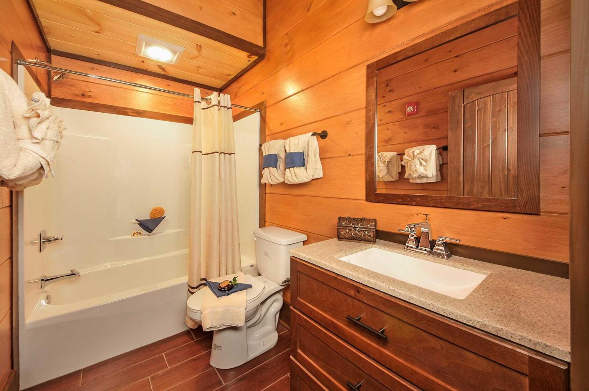 Skyview Mansion:13Bdrm, 17Bath, Sleeps 70, Indoor Pool, Amazing Views Villa Pigeon Forge Exterior photo